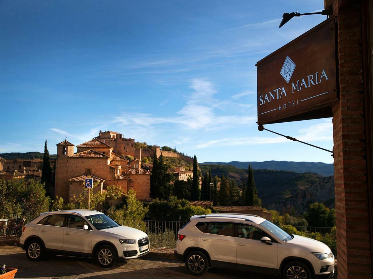 Hotel Santa Maria De Alquézar Exterior foto